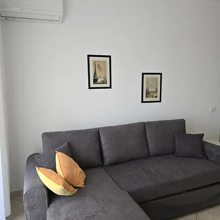 Rei Apartament Durrës