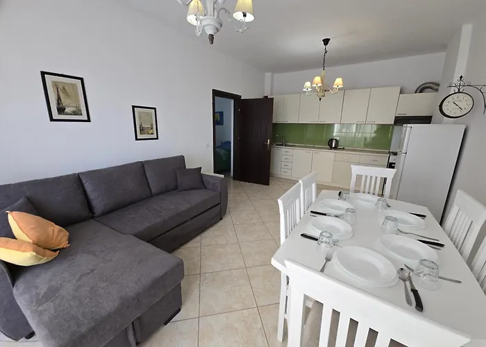 Rei Апартаменты Дуррес